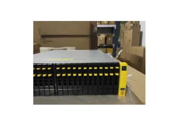 HPE 3PAR8200 (б/у)