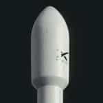 Ракета Starship со спутниками Starlink на стартовой площадке